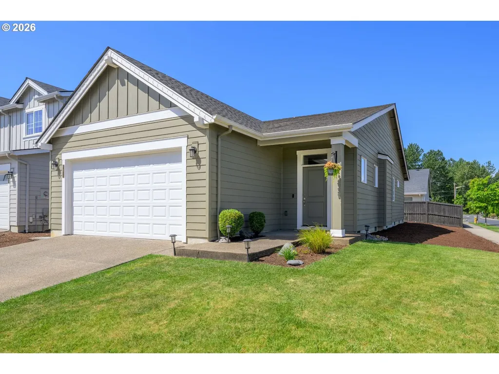 1423 NW Campanella Way Estacada OR 97023