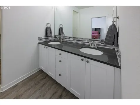 1423 NW Campanella Way Estacada OR 97023