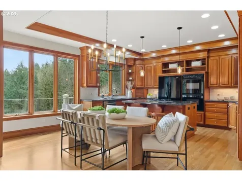 9440 NW Lightning Ridge Drive Portland OR 97229