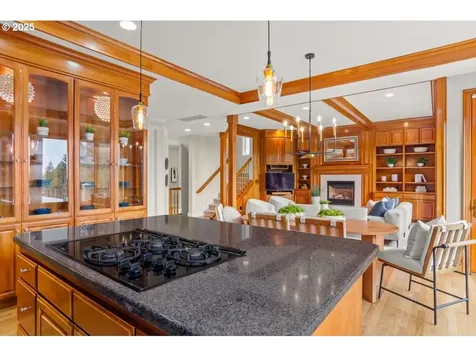 9440 NW Lightning Ridge Drive Portland OR 97229