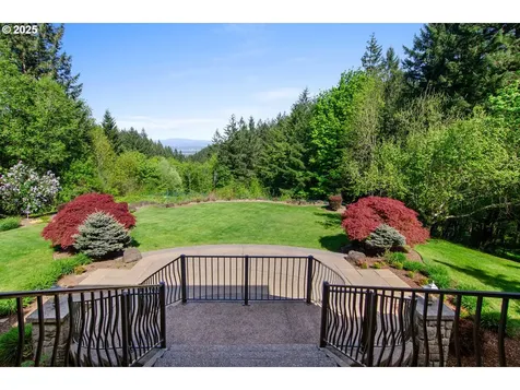 9440 NW Lightning Ridge Drive Portland OR 97229