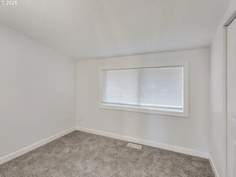 1433 SE 139th Avenue Portland OR 97233