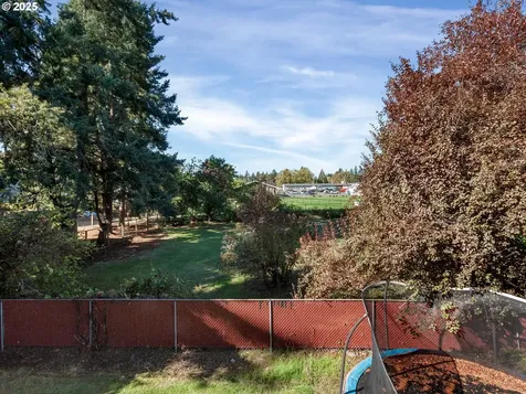 1433 SE 139th Avenue Portland OR 97233