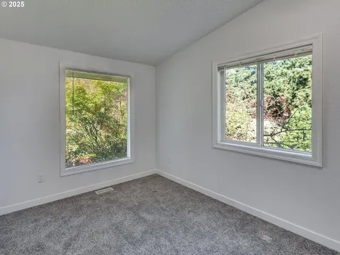 1433 SE 139th Avenue Portland OR 97233