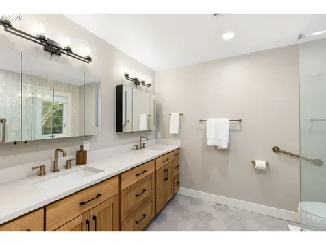 2270 Ostman Road West Linn OR 97068