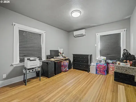 5774 NE Garfield Avenue Portland OR 97211