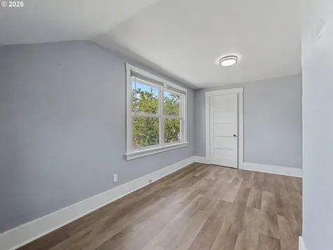 5774 NE Garfield Avenue Portland OR 97211