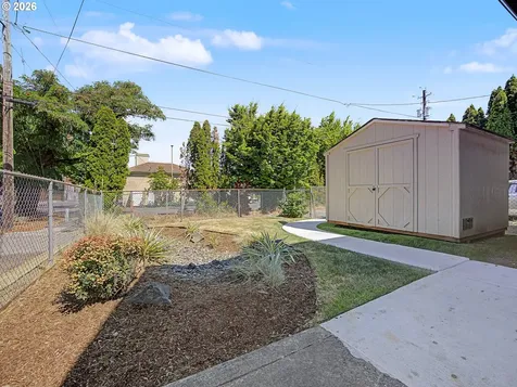 5774 NE Garfield Avenue Portland OR 97211
