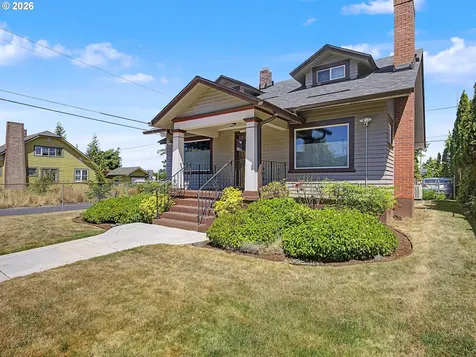 5774 NE Garfield Avenue Portland OR 97211