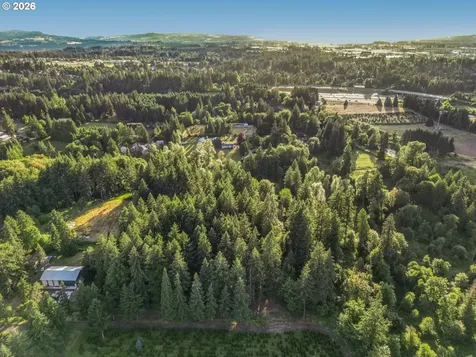 21575 SW 70th Avenue Tualatin OR 97062