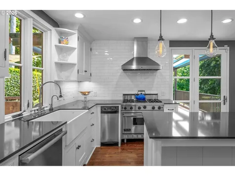 5020 SW Humphrey Boulevard Portland OR 97221