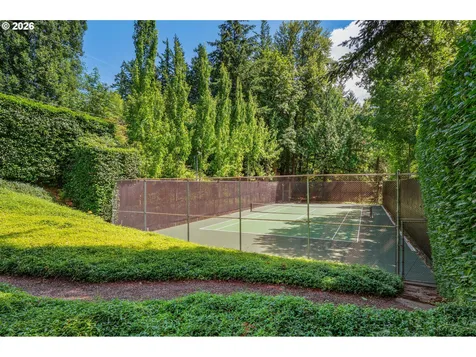 5020 SW Humphrey Boulevard Portland OR 97221