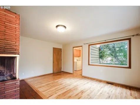 5451 SW 53rd Avenue Portland OR 97221