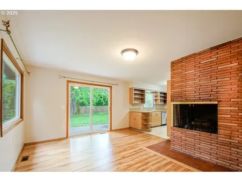5451 SW 53rd Avenue Portland OR 97221