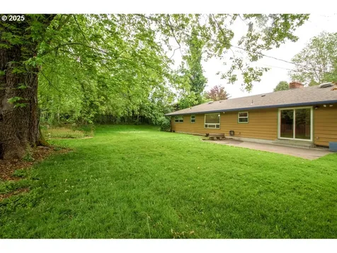 5451 SW 53rd Avenue Portland OR 97221