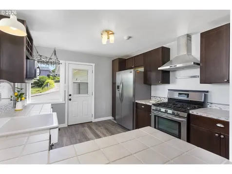 1609 NE 72nd Street Vancouver WA 98665