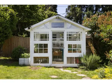 1609 NE 72nd Street Vancouver WA 98665