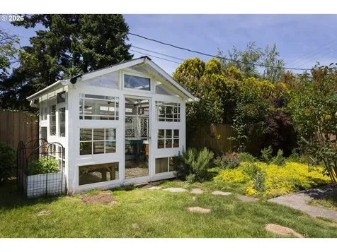 1609 NE 72nd Street Vancouver WA 98665