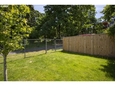1609 NE 72nd Street Vancouver WA 98665