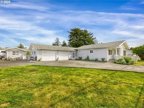1425 SE 12th Place Warrenton OR 97146