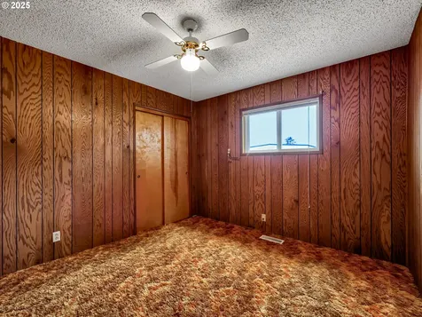 1425 SE 12th Place Warrenton OR 97146