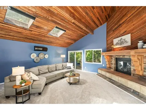 19661 Sun Circle West Linn OR 97068