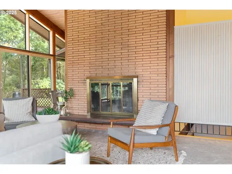 4035 SW Altadena Avenue Portland OR 97239
