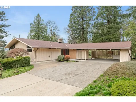 4035 SW Altadena Avenue Portland OR 97239