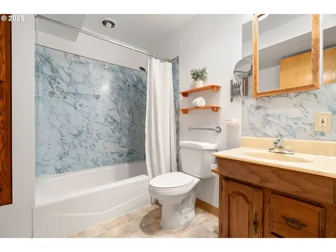 4035 SW Altadena Avenue Portland OR 97239
