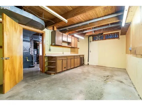 4035 SW Altadena Avenue Portland OR 97239