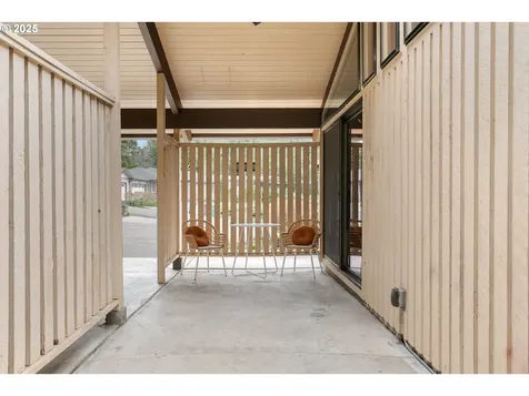 4035 SW Altadena Avenue Portland OR 97239