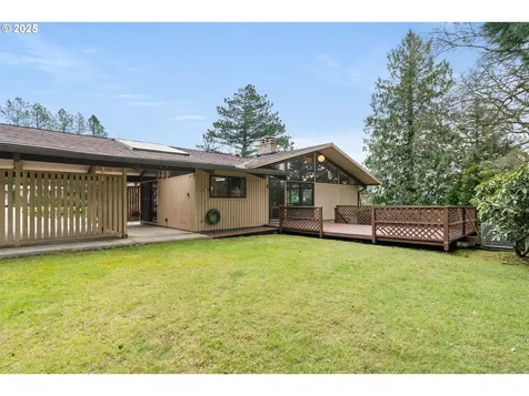 4035 SW Altadena Avenue Portland OR 97239