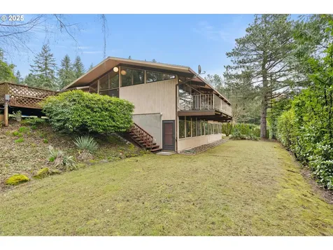 4035 SW Altadena Avenue Portland OR 97239