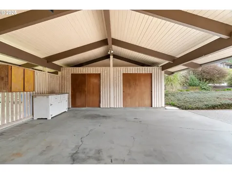 4035 SW Altadena Avenue Portland OR 97239