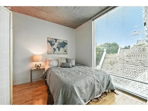 1410 SW 11th Avenue Portland OR 97201