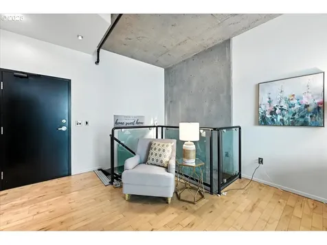 1410 SW 11th Avenue Portland OR 97201