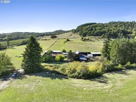 17300 SW Muddy Valley Road Mcminnville OR 97128