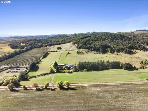 17300 SW Muddy Valley Road Mcminnville OR 97128