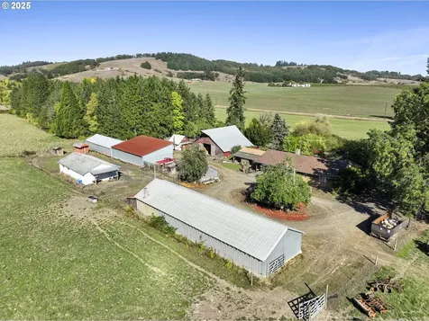 17300 SW Muddy Valley Road Mcminnville OR 97128