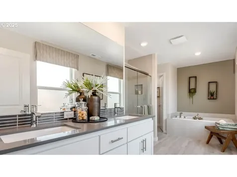 9409 SE Crystal Rose Street Happy Valley OR 97086