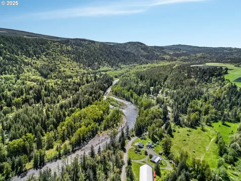 58885 E Marmot Road Sandy OR 97055