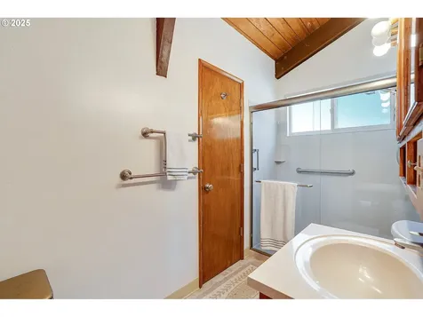 28795 SW Petes Mountain Road West Linn OR 97068