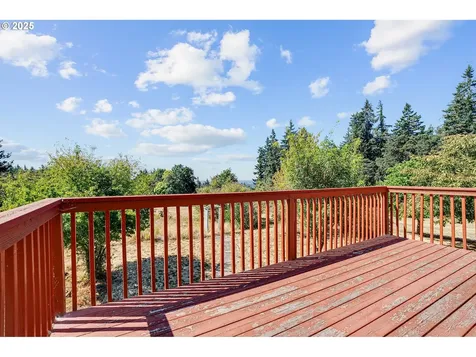 28795 SW Petes Mountain Road West Linn OR 97068