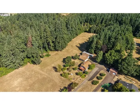 28795 SW Petes Mountain Road West Linn OR 97068