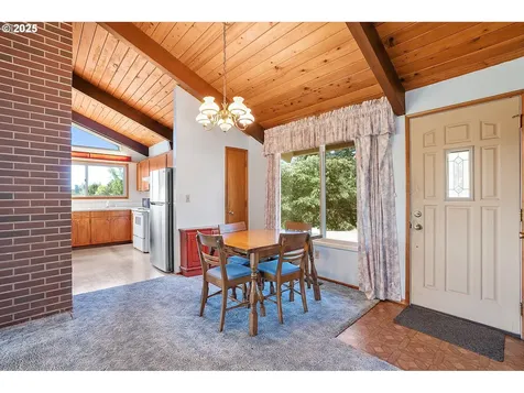 28795 SW Petes Mountain Road West Linn OR 97068