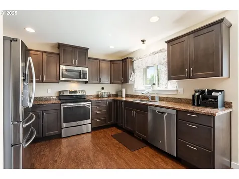 3529 Jones Loop Hood River OR 97031