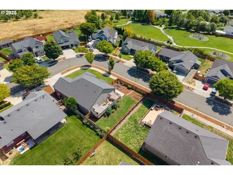 3529 Jones Loop Hood River OR 97031