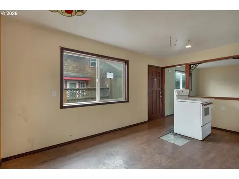 4634 SE Lee Avenue Lincoln City OR 97367