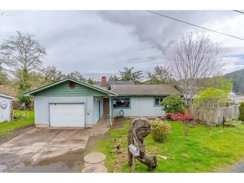 4634 SE Lee Avenue Lincoln City OR 97367