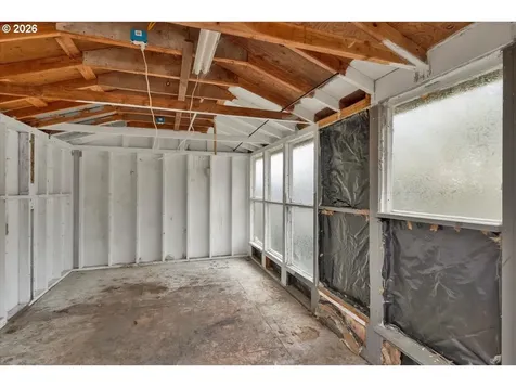 4634 SE Lee Avenue Lincoln City OR 97367